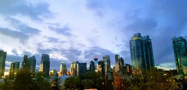 calgary-yyc-homes-daniel-smith