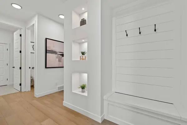 389 Crimson Ridge PL NW, Calgary, AB T3L 0H5