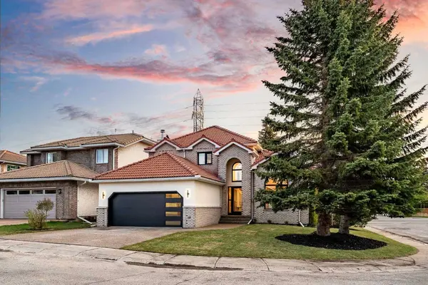 3 Varsity RIdge TER NW, Calgary, AB T3A 4Y2