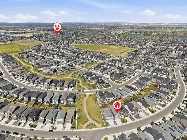 118 Magnolia TER SE, Calgary, AB T3M 3G7