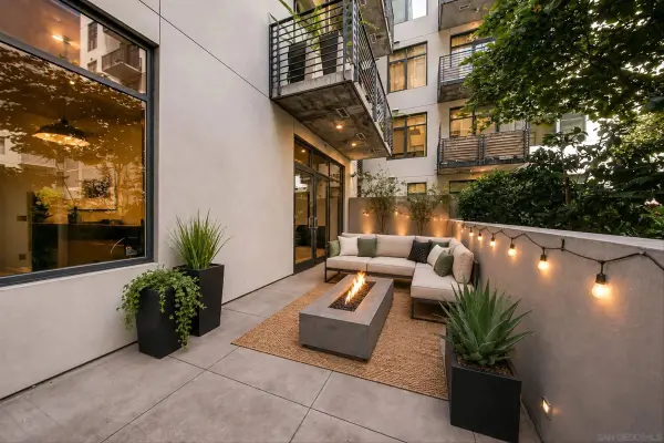 1050 Island #211, San Diego, CA 92101