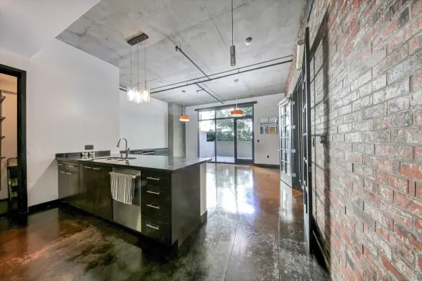 1050 Island #211, San Diego, CA 92101