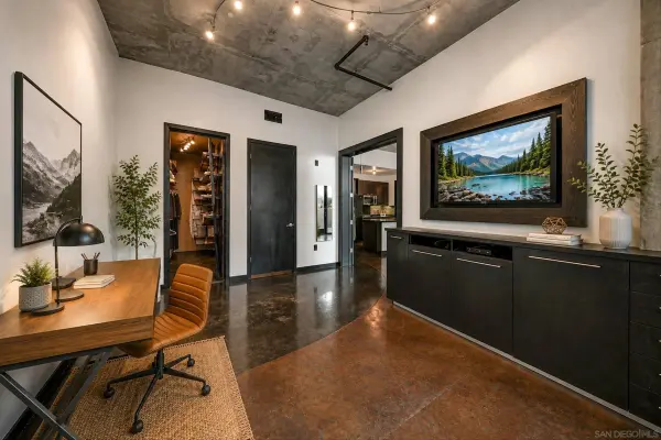 1050 Island #211, San Diego, CA 92101