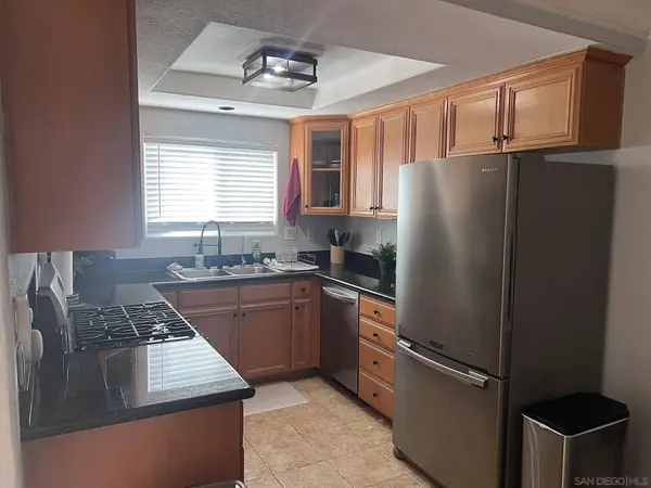 5045 Los Morros Way #83, Oceanside, CA 92057