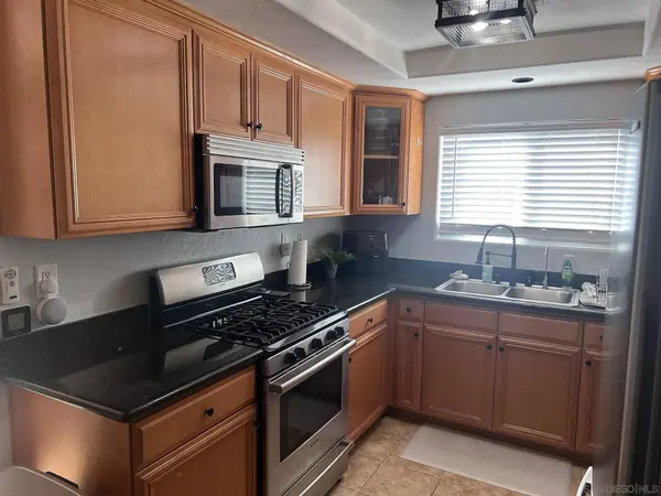 5045 Los Morros Way #83, Oceanside, CA 92057
