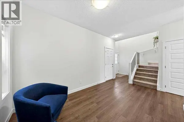 44 Saddlestone Way NE, Calgary, AB T3J2C9