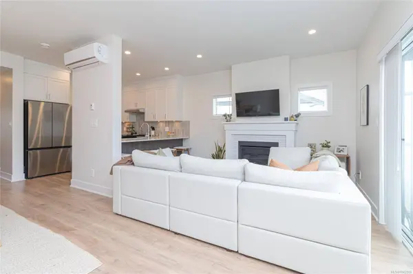1451 Atlas Dr, Langford, BC V9B 7C3