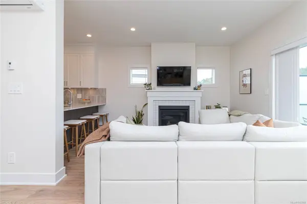 1451 Atlas Dr, Langford, BC V9B 7C3