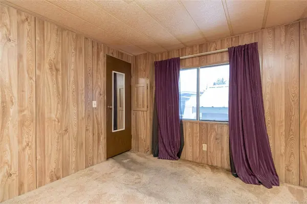 124 Cooper Rd ##5, View Royal, BC V9A 7B3