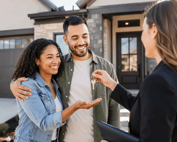 couple receive keys