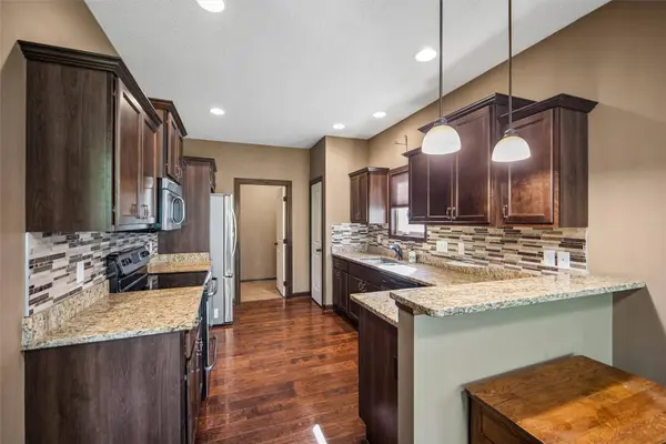 1458 NE Falstaff Lane, Ankeny, IA 50021