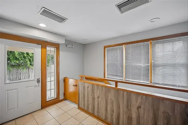3114 E 42nd Street, Des Moines, IA 50317