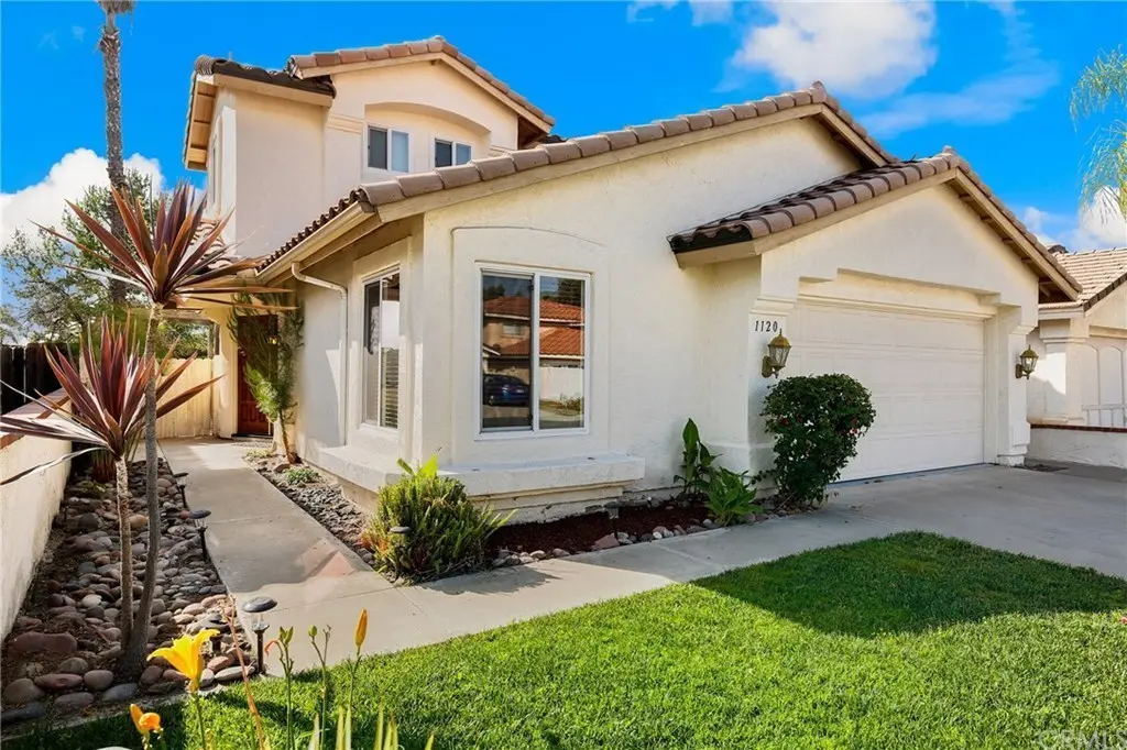 1120 Rachel Cir, Escondido, CA 92026-2149