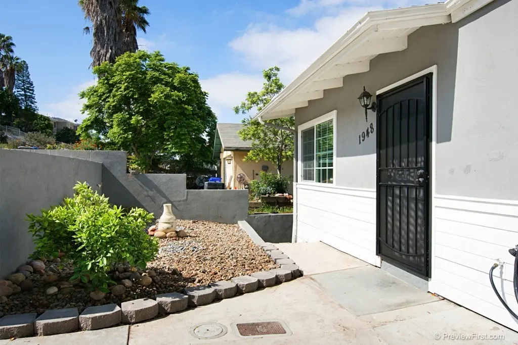 1948 Noble St, Lemon Grove, CA 91945-3730