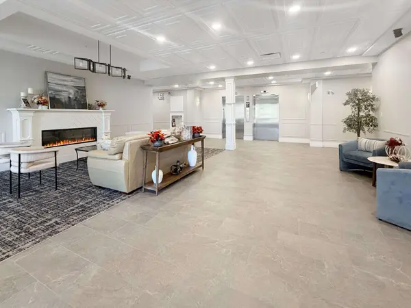 17 Cleave AVE #201, Prince Edward County, ON K0K 2T0