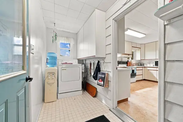 159 Point Pleasant LN, Prince Edward County, ON K0K 2T0