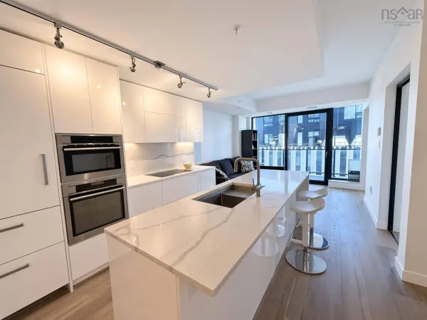 1206 1650 Granville St, Halifax, NS B3J 0E1