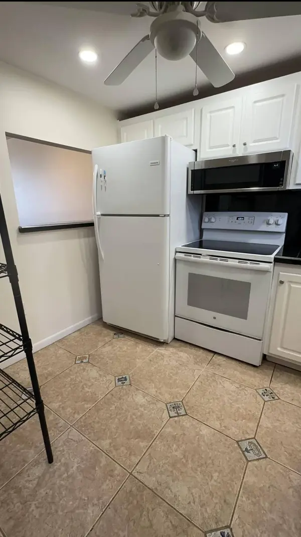 6770 Royal Palm BLVD #207l, Margate, FL 33063