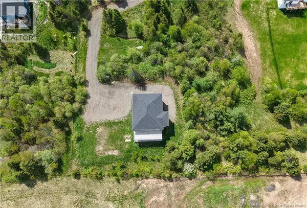 824 Indian Mountain Road, Moncton, NB E1G3M9