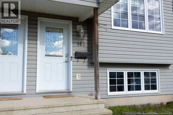142 Jordan Crescent, Moncton, NB E1C0S7
