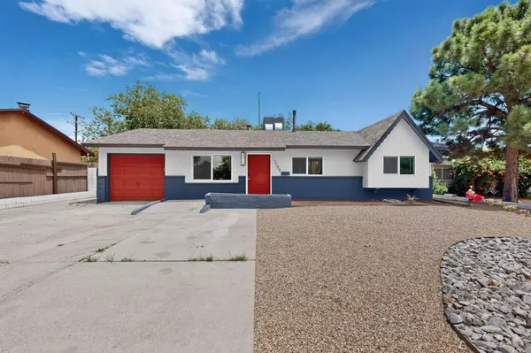 1108 Wade CIR NE, Albuquerque, NM 87112