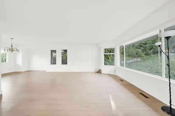 13178 Coulthard RD, Surrey, BC V3X 3E6