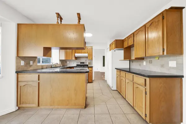 13178 Coulthard RD, Surrey, BC V3X 3E6