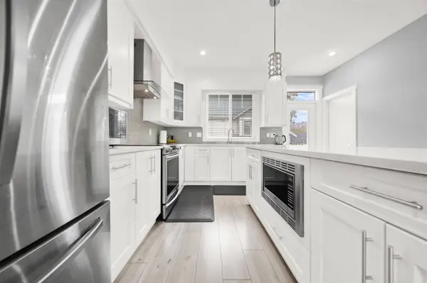15170 60 AVE #108, Surrey, BC V3S 0A3