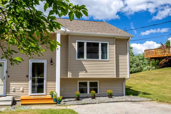70 Derryfield RD #R, Derry, NH 03038