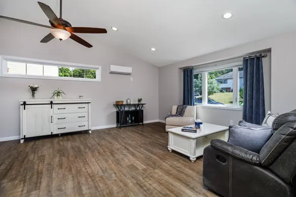 70 Derryfield RD #R, Derry, NH 03038