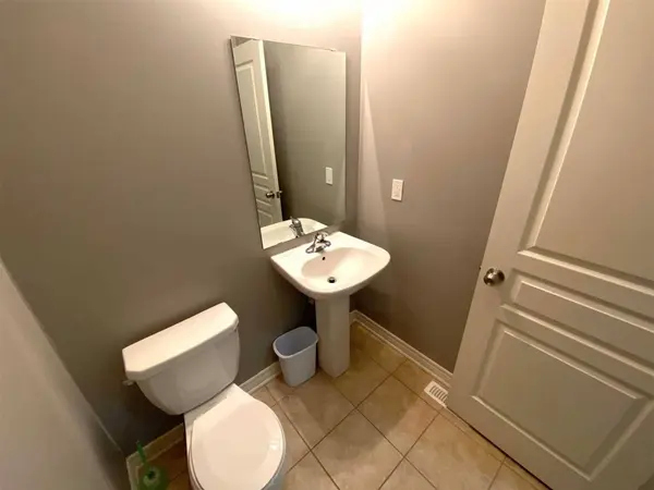 35 Humberstone CRES, Brampton, ON L7A 4C2