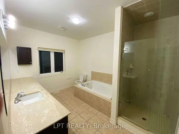 35 Humberstone Cres, Brampton, ON L7A 4C2