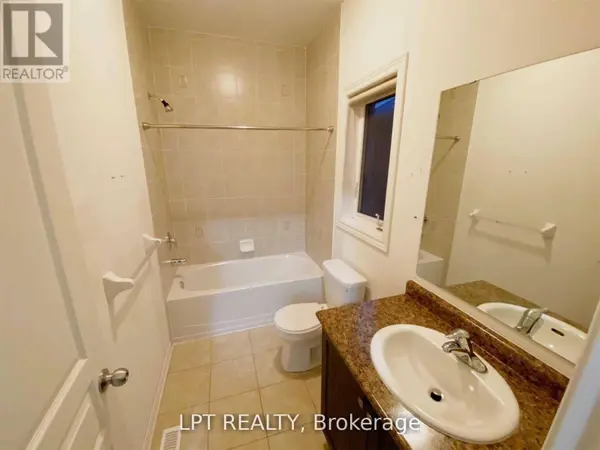 35 HUMBERSTONE CRESCENT, Brampton (northwest Brampton), ON L7A4C2