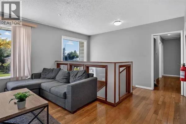 4843 7 Avenue SE, Calgary, AB T2A0A3
