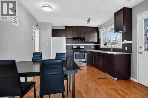 4843 7 Avenue SE, Calgary, AB T2A0A3