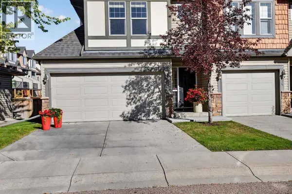 78 Eversyde Park SW, Calgary, AB T2Y5G8