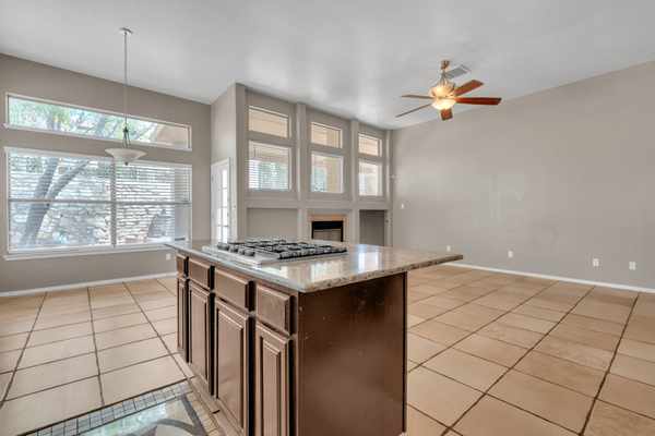 12621 Crystal Ridge Dr, El Paso, TX 79938-7735