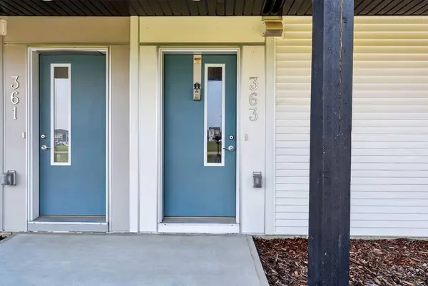 301 Redstone BLVD NE #363, Calgary, AB T3N 1V6