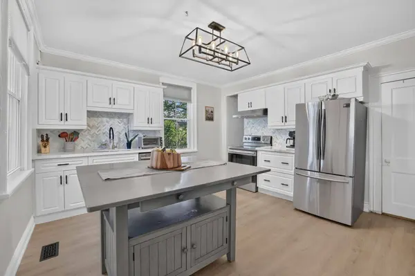 20435 Leslie ST, East Gwillimbury, ON L0G 1R0