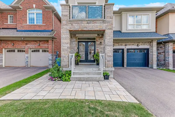 33 Mondial CRES, East Gwillimbury, ON L9N 0S1