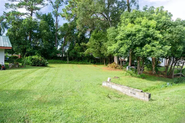 2306 GREENLEAF DR, Orlando, FL 32810