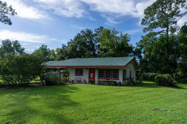 2306 GREENLEAF DR, Orlando, FL 32810