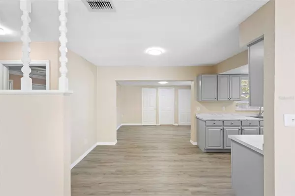 7237 WILLOWWOOD ST, Orlando, FL 32818