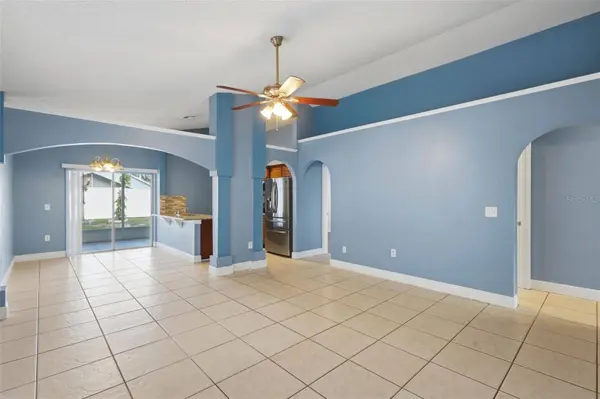11525 PURPLE LILAC CIR, Orlando, FL 32837