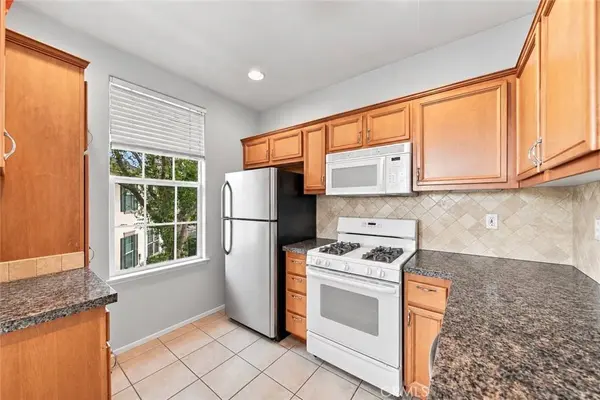 24124 Victoria, Valencia, CA 91355