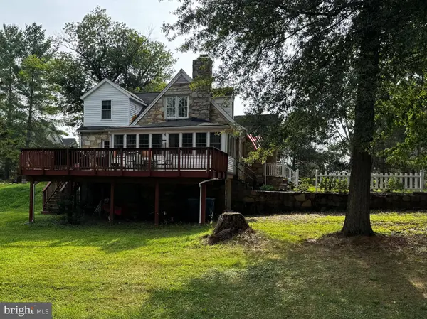14708 VINT HILL RD, Nokesville, VA 20181