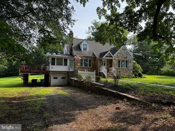 14708 VINT HILL RD, Nokesville, VA 20181