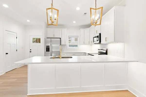 556 Leesville RD, Lynchburg, VA 24502
