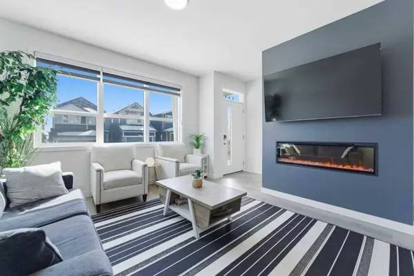 99 Aquila WAY NW, Calgary, AB T3R1Z7