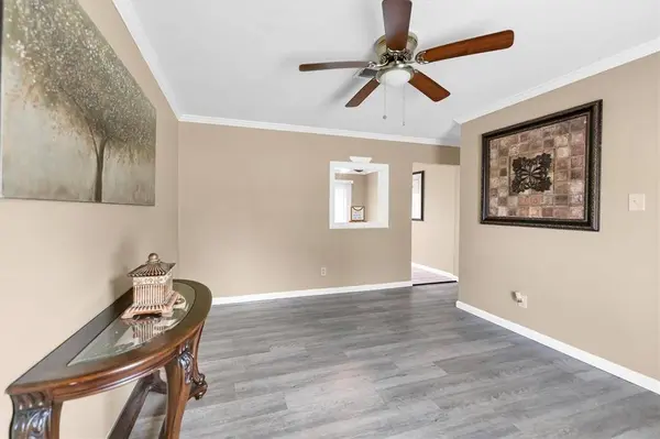 7621 Parker RD, Houston, TX 77016